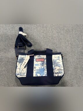 Vineyard Vines Printed Heritage Mini Tote | Color: White Cap | small